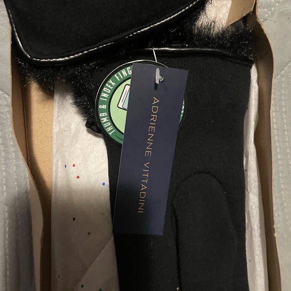 Black gloves women small - Picture 2 of 6